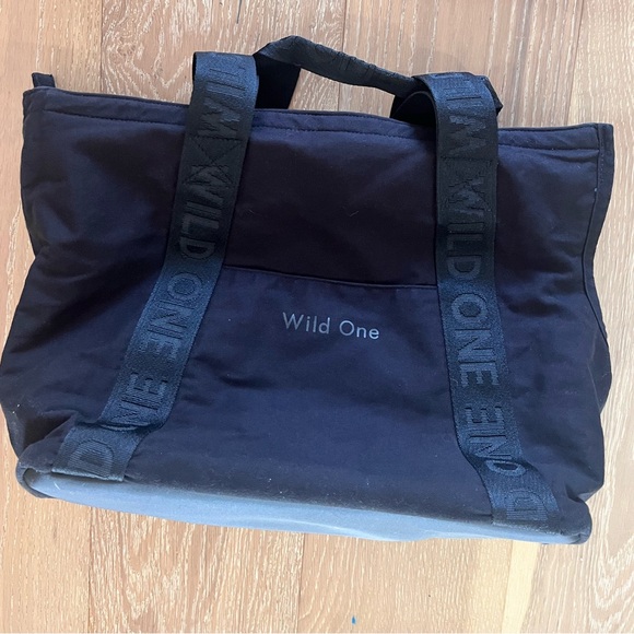 Wild One 🖤Cotton Everyday Dog Carrier - Picture 3 of 11